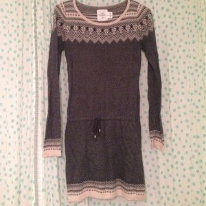 H&M Gray and cream sweater dress